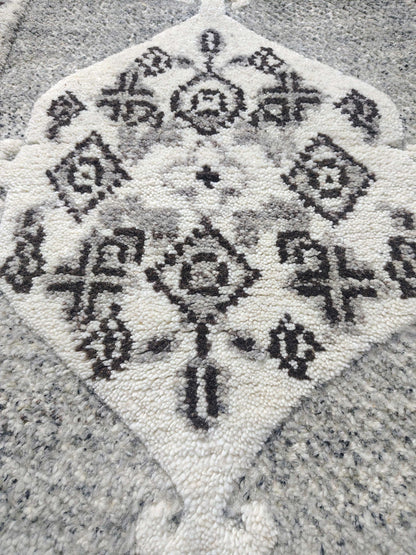 Persian Style HandKnoted Area Rug,