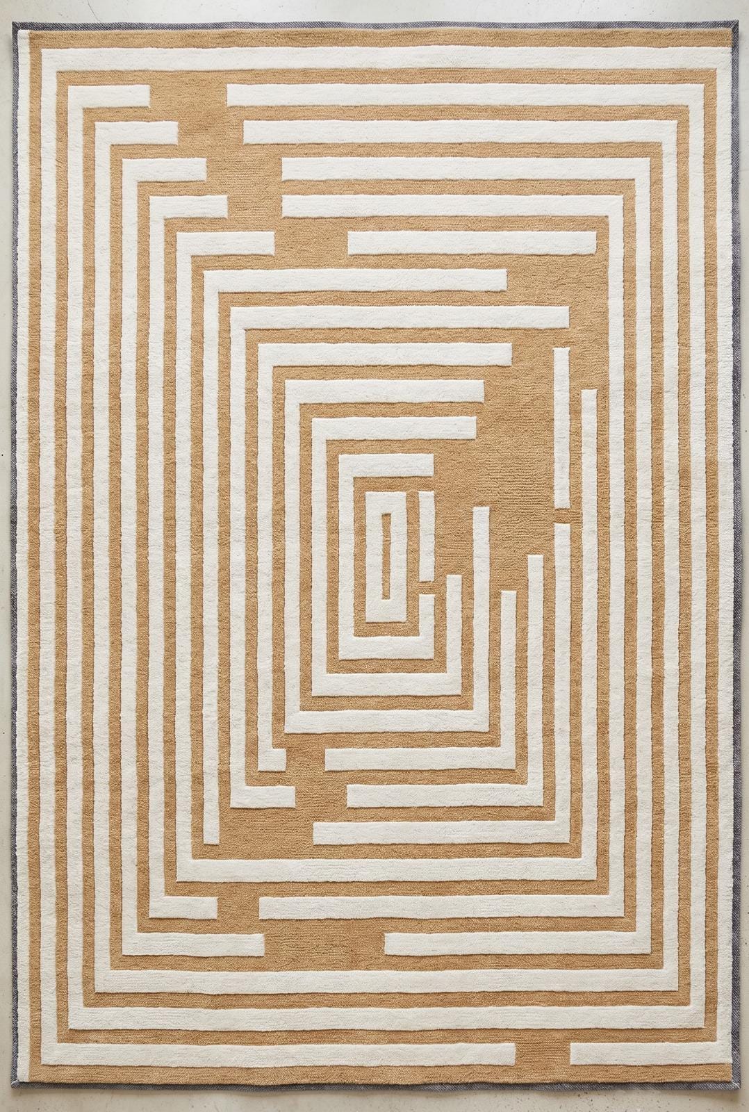 Elegant Geometric Tufted Rug, Beige Cream Maze Pattern Area Rugs