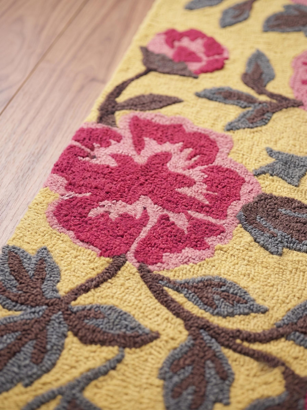 Hand Tufted Floral Wool Rug, Pink Red Botanical Area Carpet