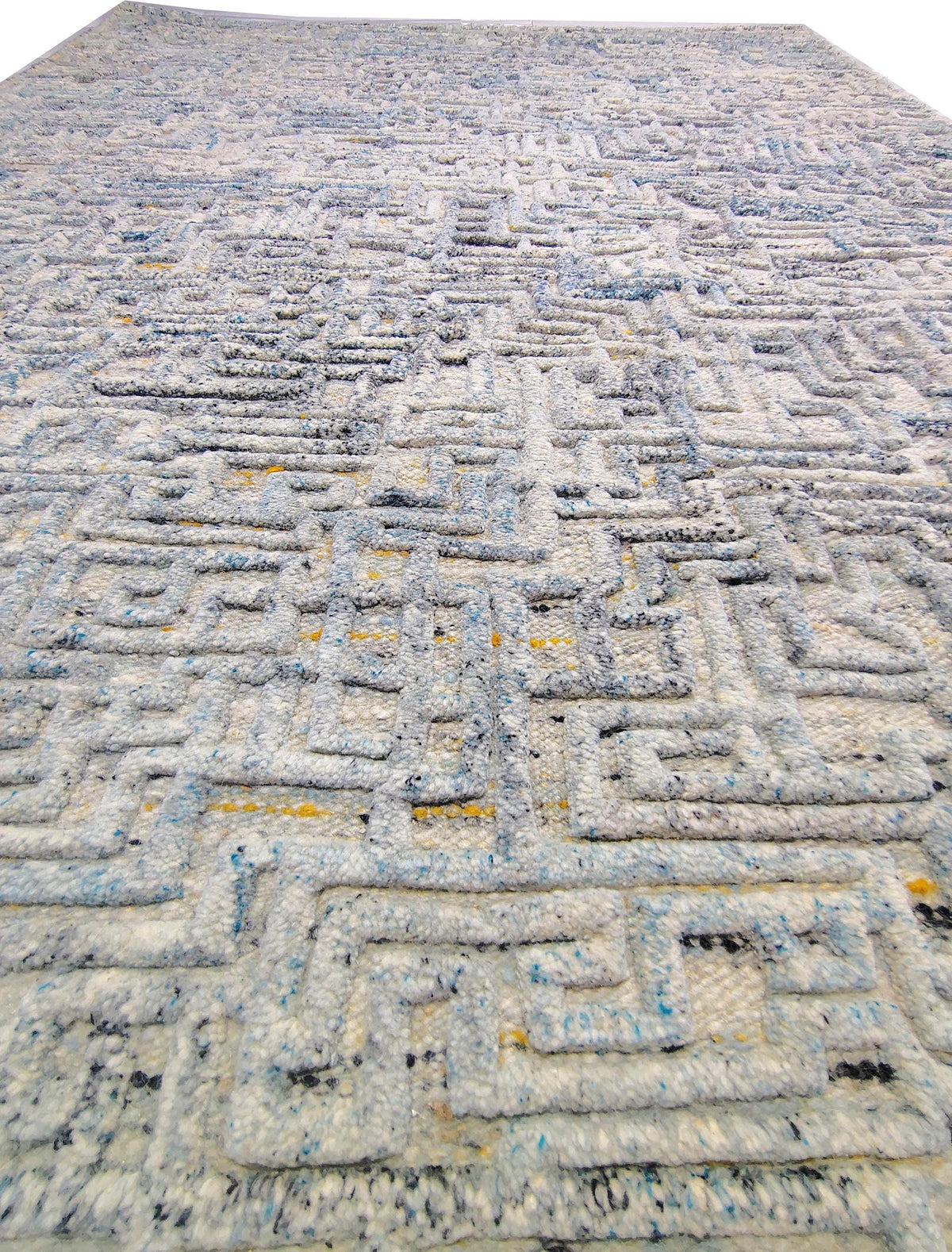 Hand Tufted Wool Area Rug, Modern