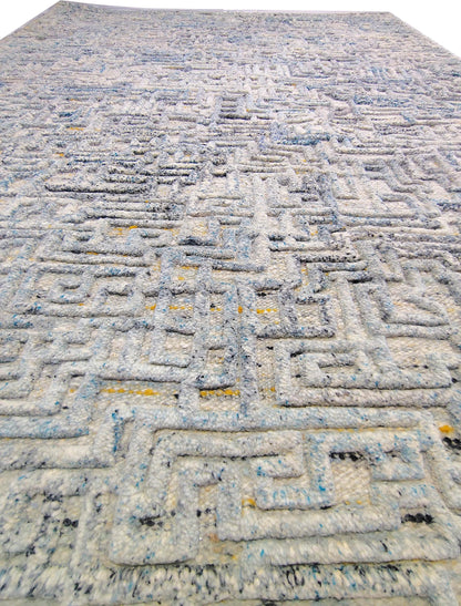 Hand Tufted Wool Area Rug, Modern