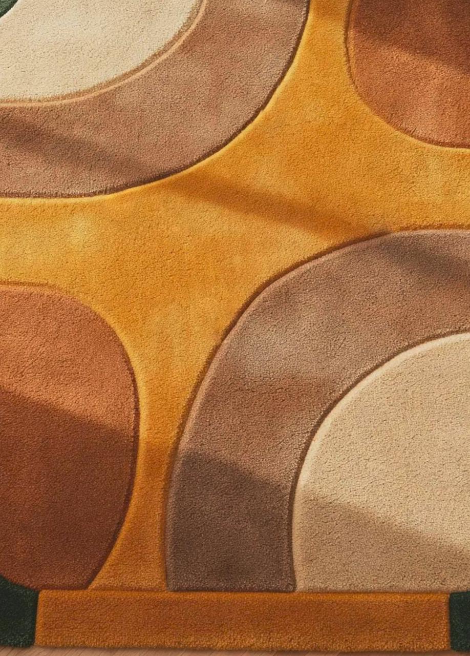 Hand-Tufted Wool Rug – Retro Abstract Sculptural Design