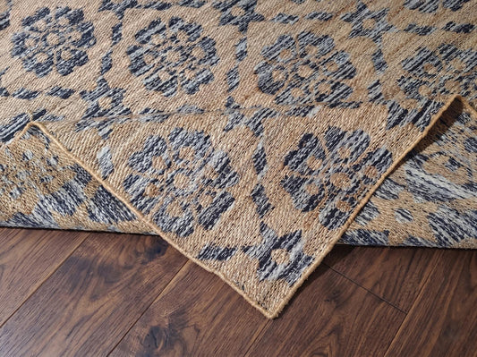 Hand Woven Wool Area Jute Rug